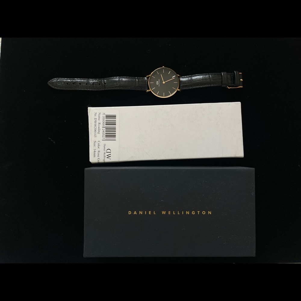 DW watch